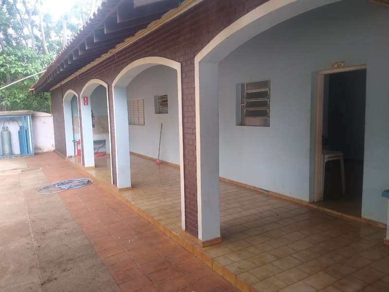 <br />
<b>Notice</b>:  Undefined index: noticia_titulo in <b>/home/u845678833/domains/sepsa.com.br/public_html/view/post.php</b> on line <b>99</b><br />
